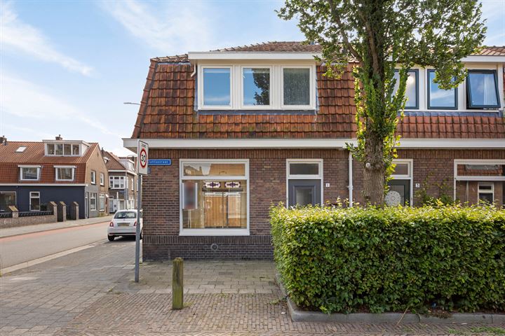 Dahliastraat 1 in Zwolle
