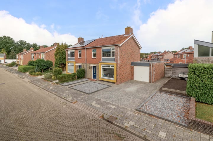 Foto van woning Dahliastraat 13, Winschoten
