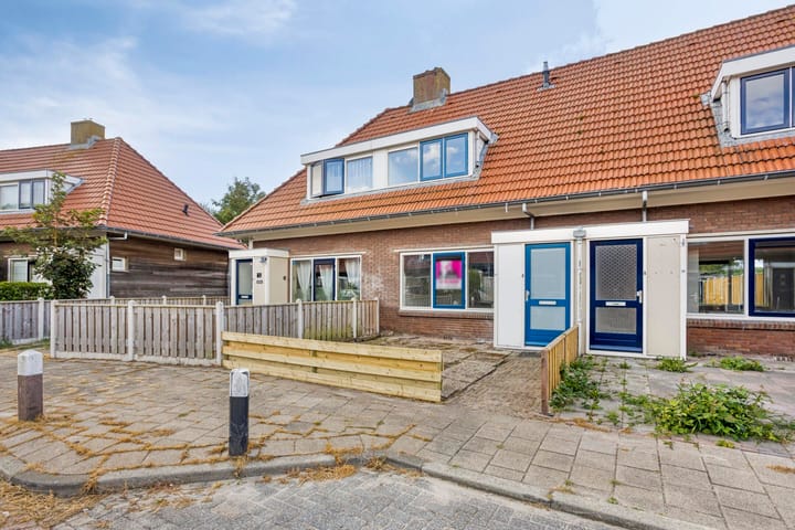Foto van woning Dahliastraat 130, Den Helder