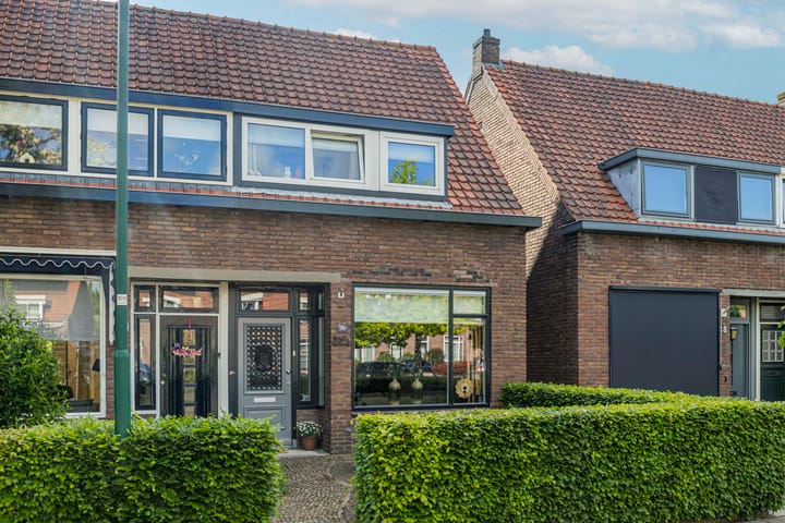 Dahliastraat 20 in Veenendaal foto