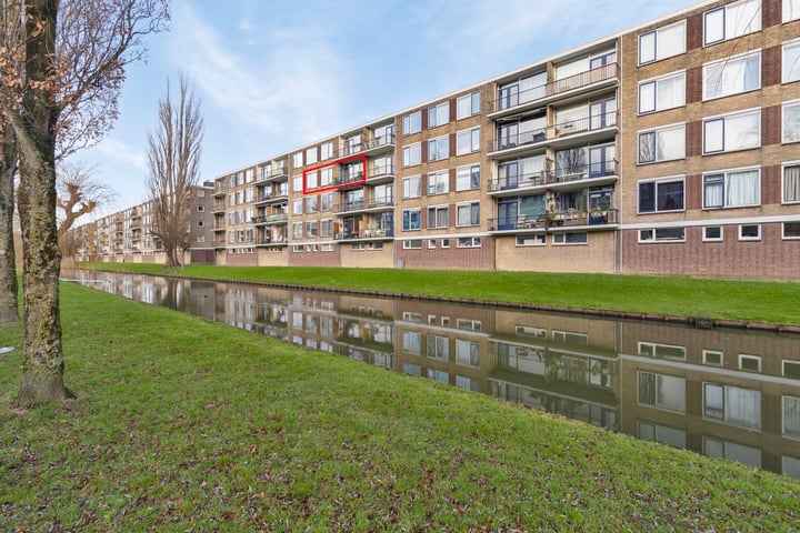 Dahliastraat 48 in Zwijndrecht foto