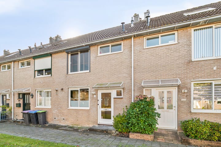 Dallelaan 27 in Spijkenisse foto