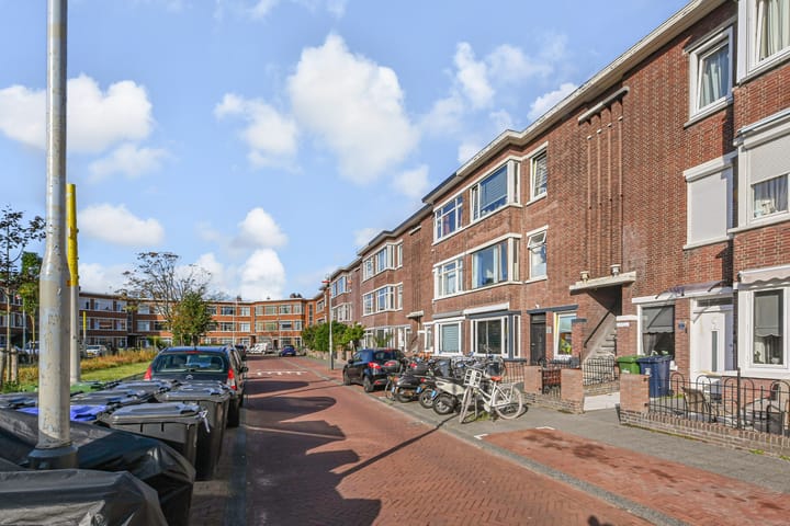 Damasstraat 213 in 's-Gravenhage foto
