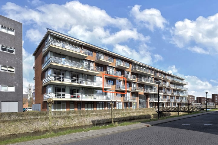 Dampkring 33 in Heerhugowaard foto