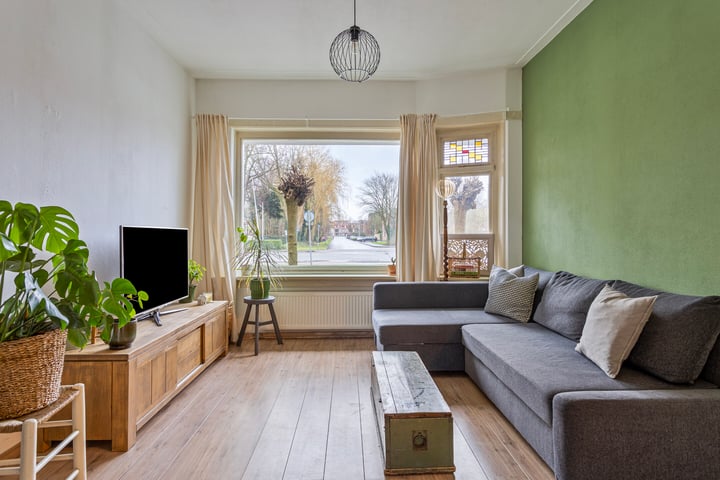 Damsterdiep 142 in Groningen foto