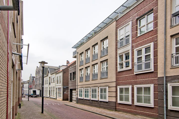 Damstraat 40 in Tiel foto