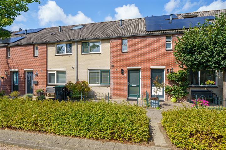 David Verloopstraat 15 in Almere foto