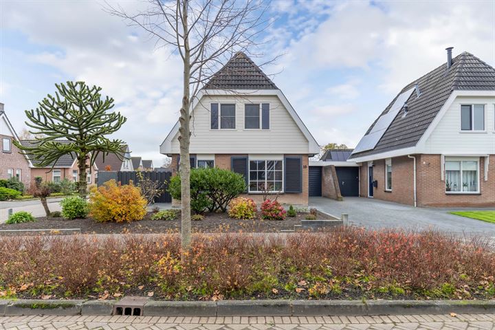 De Acht 10 in De Westereen foto