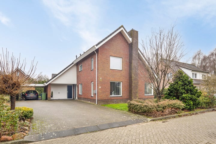 De Bargies 25 in Emmen foto