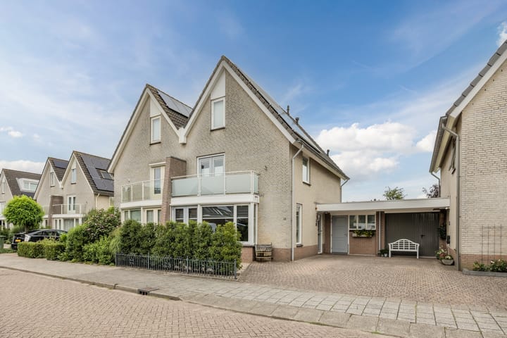 De Bleek 12 in Bodegraven foto