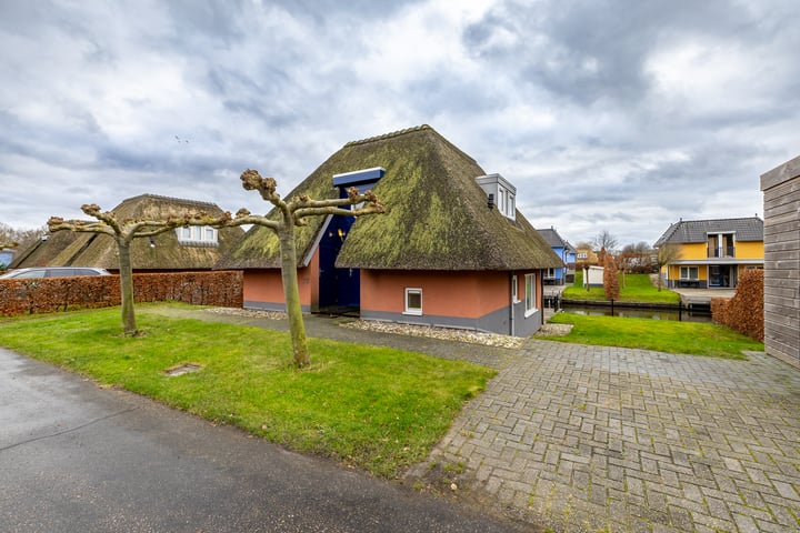 De Bloemert 1-252 in Midlaren foto