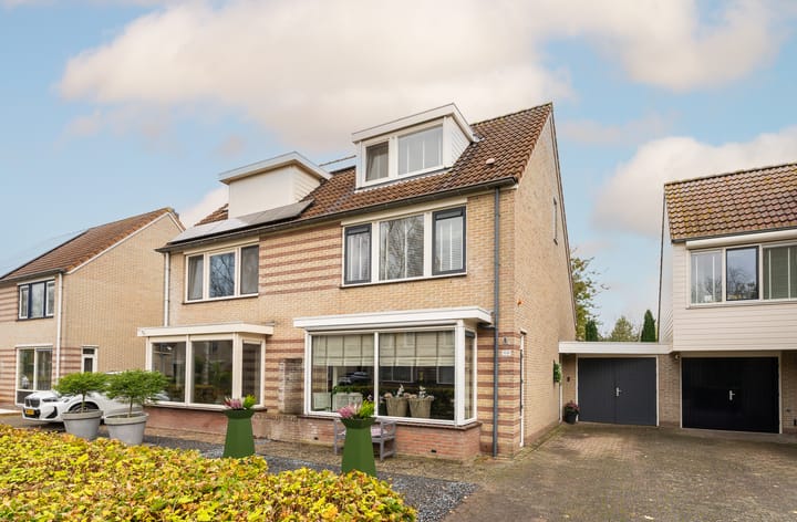 De Bouw 199 in Bovenkarspel