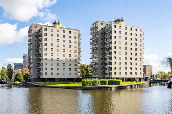 De Brink 50 in Groningen foto