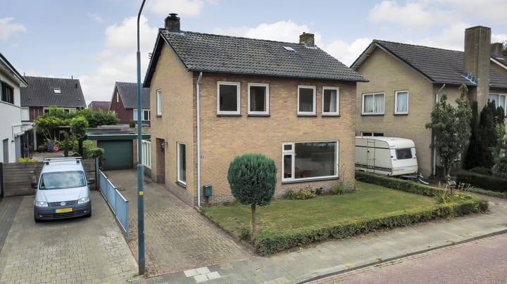 De Brouwerstraat 7 in Hoogeloon foto