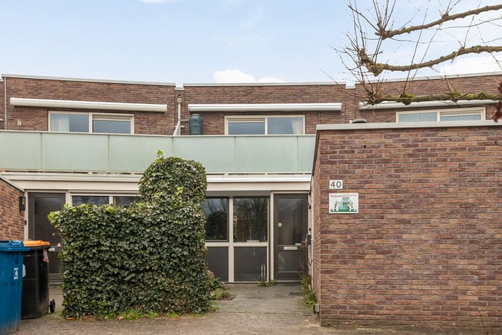 De Burcht 40 in Apeldoorn foto