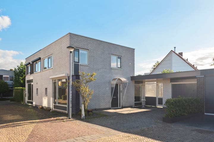De Burcht 6 in Heiloo foto