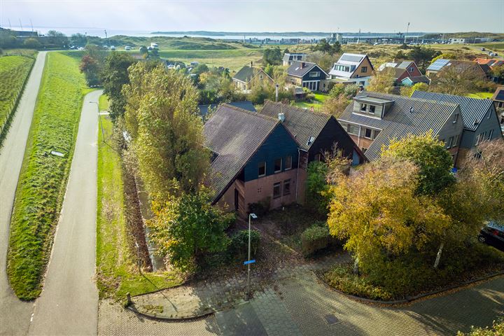 De Dageraad 38 in Den Hoorn foto