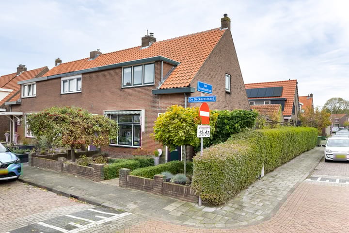 Foto van woning De Deckerestraat 23, Oost-Souburg