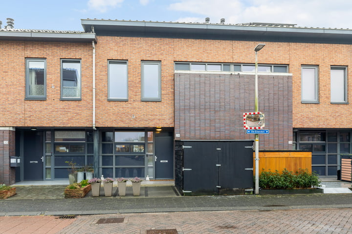 De Eilanden 29 in Bergschenhoek foto