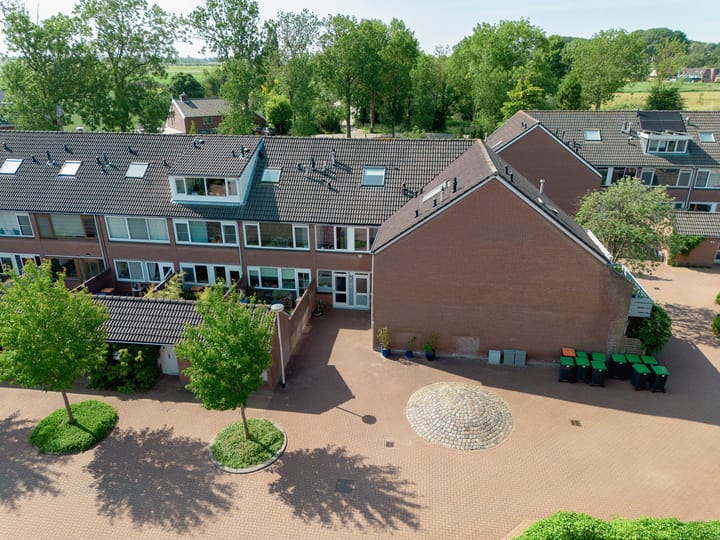 De Esdoorn 17 in Rhoon foto