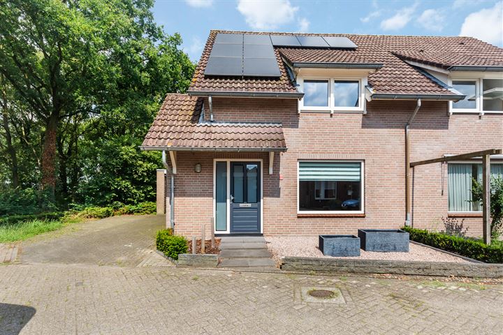 De Essen 30 in Boekel foto