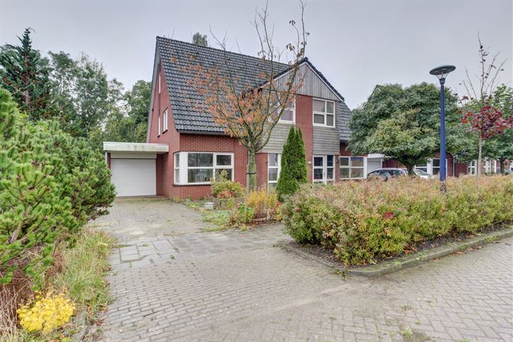 De Finne 30 in Midlum foto
