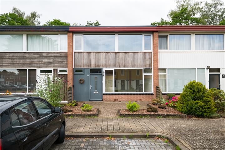de Gaullestraat 60 in Doetinchem foto