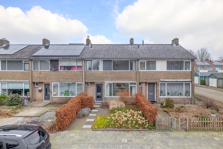 De Geeuw 13 in Drachten foto