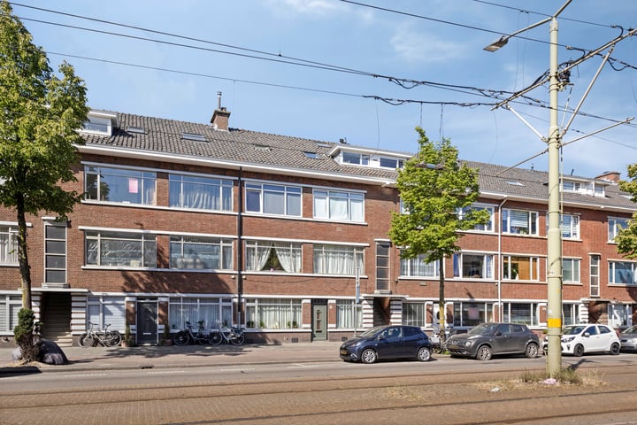 De Genestetlaan 195B in 's-Gravenhage foto
