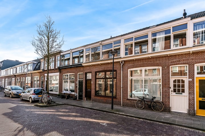 De Genestetstraat 17 in Leiden foto