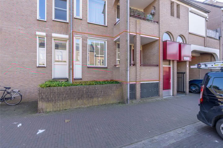 De Gouden Leeuw 112 in Venray foto
