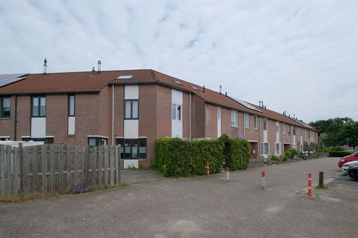 De Graspieper 86 in Almelo foto