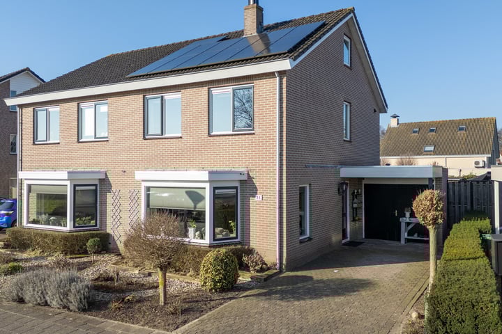 De Grote Pol 31 in Westervoort foto