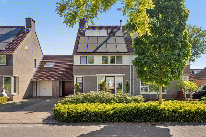 De Hasselt 5 in Riethoven