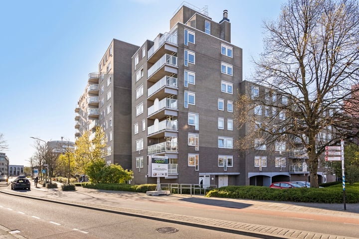 De Heugden 305 in Heerlen foto