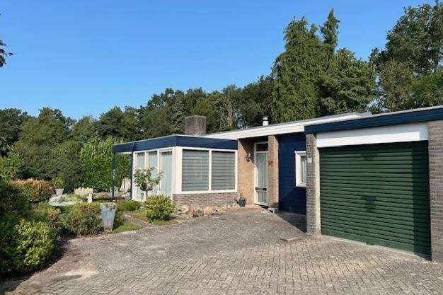 De Hietbrink 97 in Emmen foto
