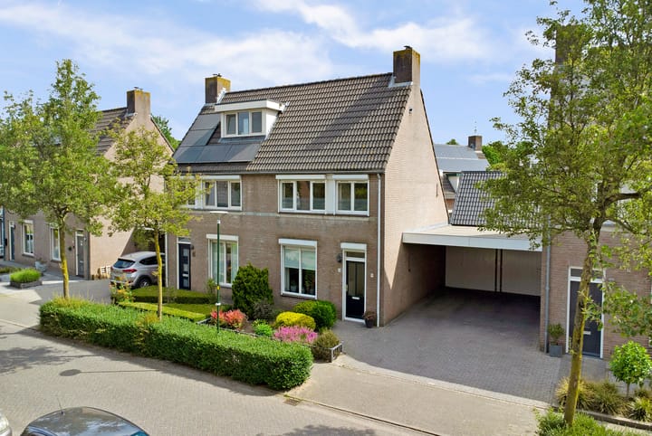De Hoeven 13 in Hapert foto