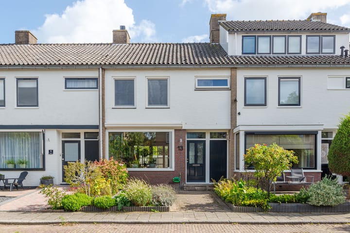De Hofstee 13 in Heiloo