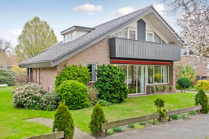 de Hoven 17 in Raalte foto
