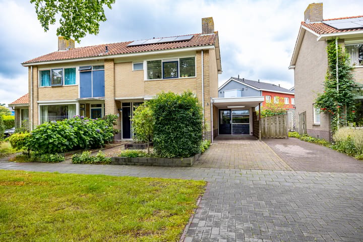 De Hulstlaan 5 in Leek