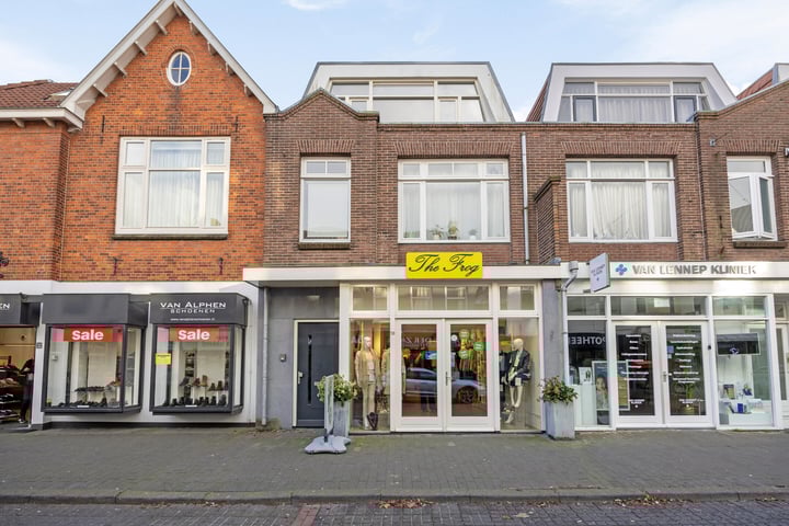 de Kempenaerstraat 30B in Oegstgeest foto
