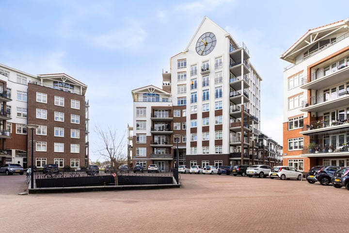 De Klok 332 in Rijnsburg foto