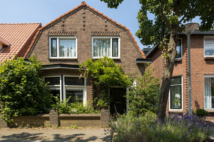 de Konnighstraat 12 in 's-Gravenzande foto