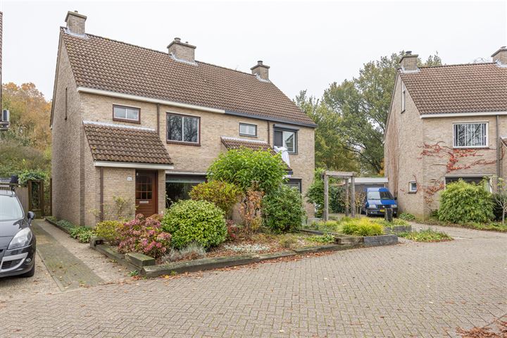 De Koperwiek 46 in Almelo foto