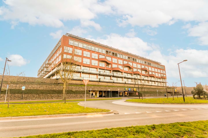 De Kranshof 150 in Tiel foto