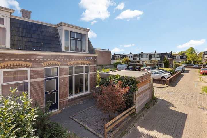 de la Reystraat 14 in Leeuwarden foto