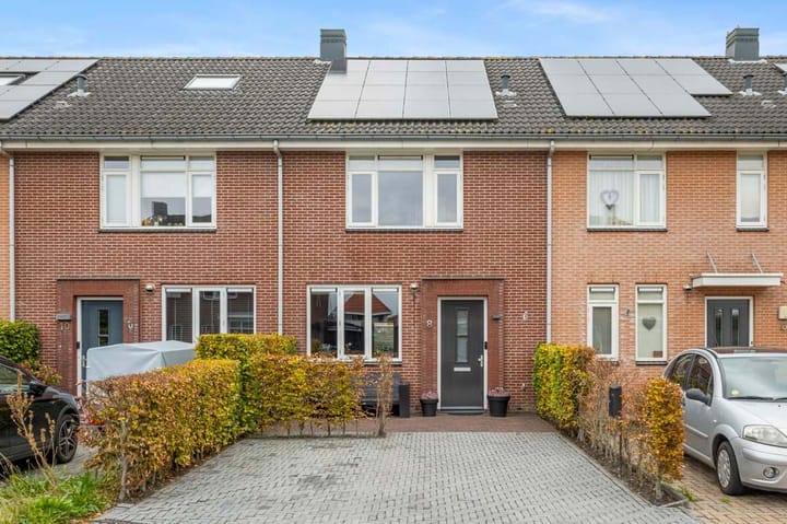 De Landerijen 8 in Hoogezand foto