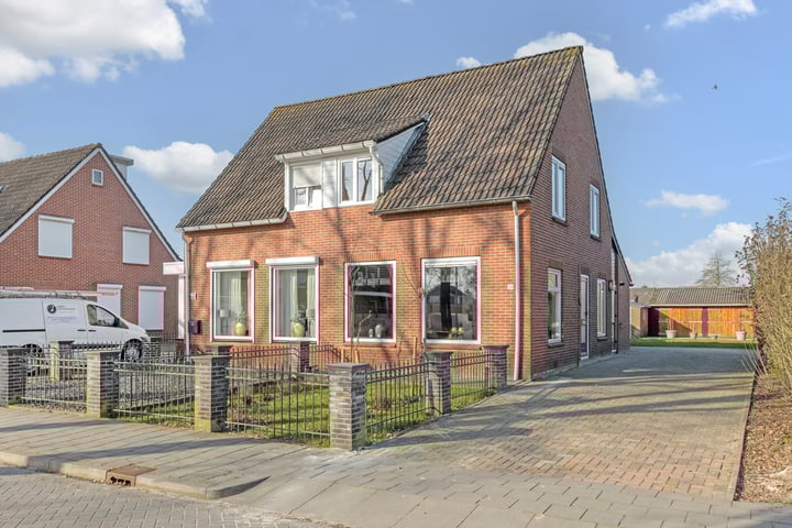 De Lauden 24 in Klazienaveen foto