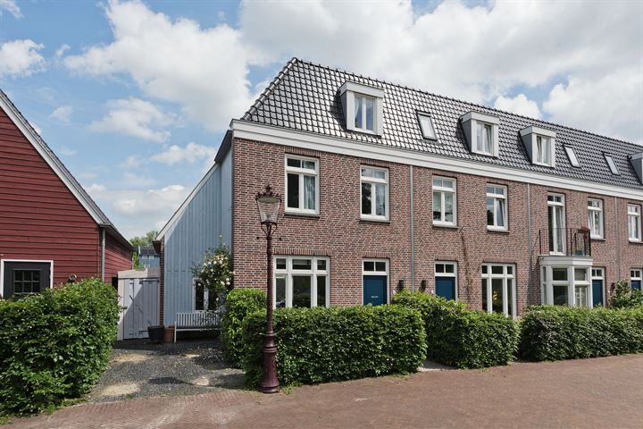 De Leggende Osstraat 2 in Amsterdam foto