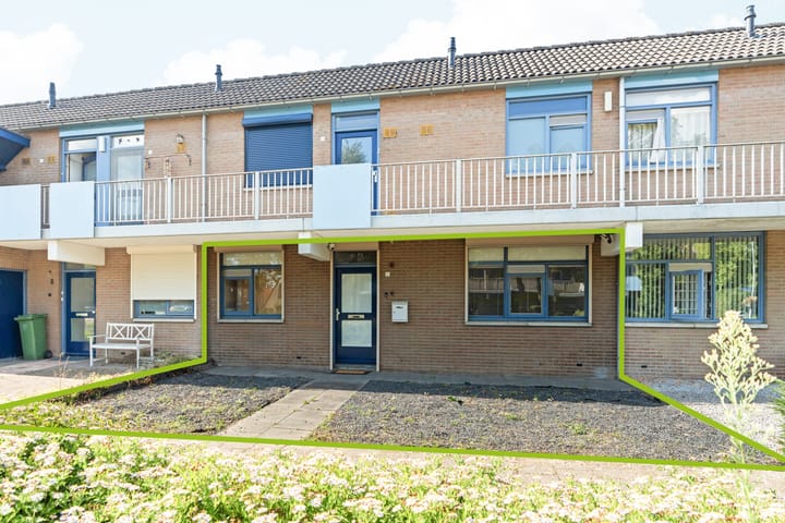De Leigraaf 6 in Westervoort foto